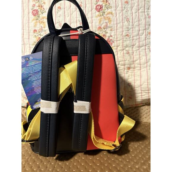 LOUNGEFLY DISNEY Backpack Bag ALICE IN WONDERLAND Queen of Hearts Red NEW - Picture 3 of 9